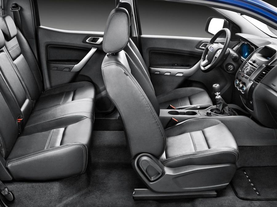  Ford Ranger Double Cab Limited 2012 года  (BR) (фото 8 из 21)